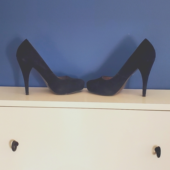 Vianni Collection Black Stilettos - Picture 1 of 5
